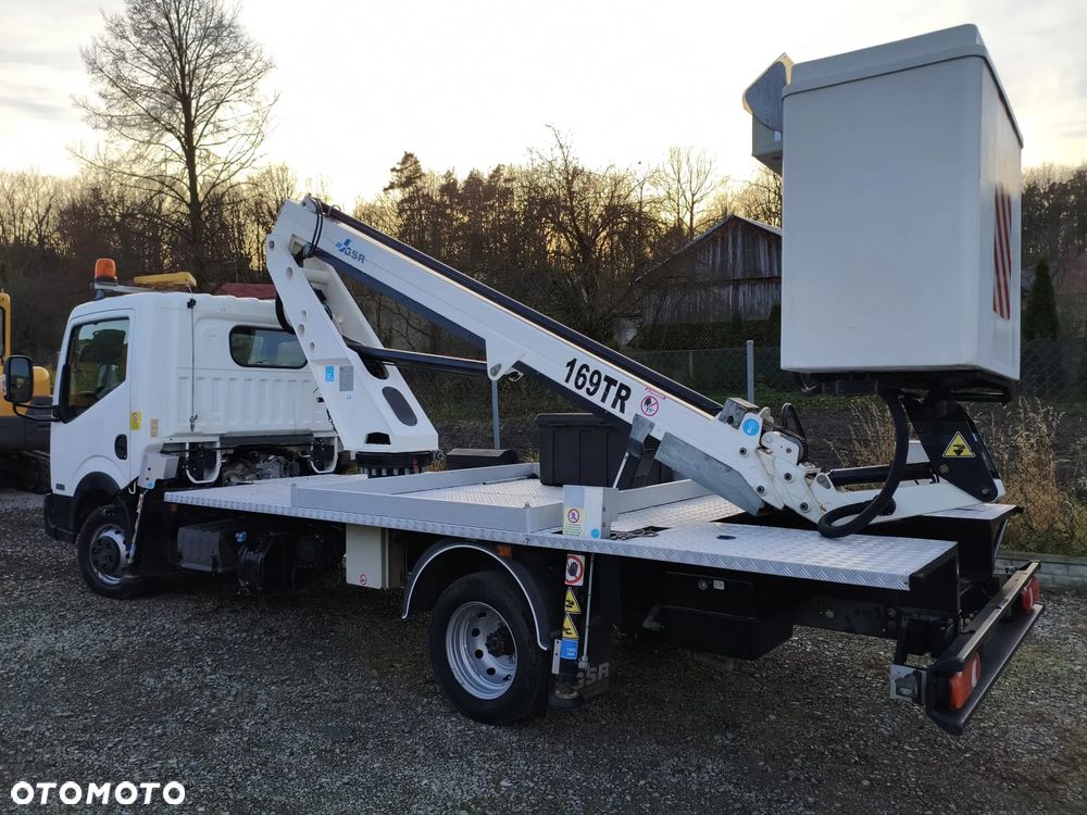 Nissan Cabstar NT400 35.13 - 3