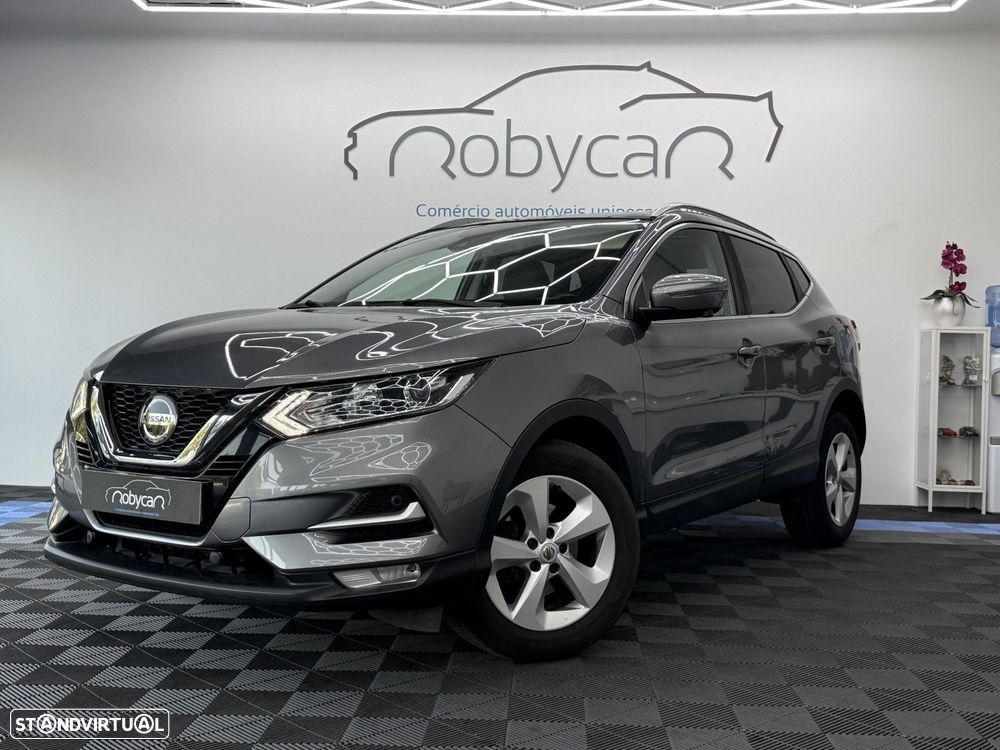 Nissan Qashqai 1.5 dCi N-Connecta - 1