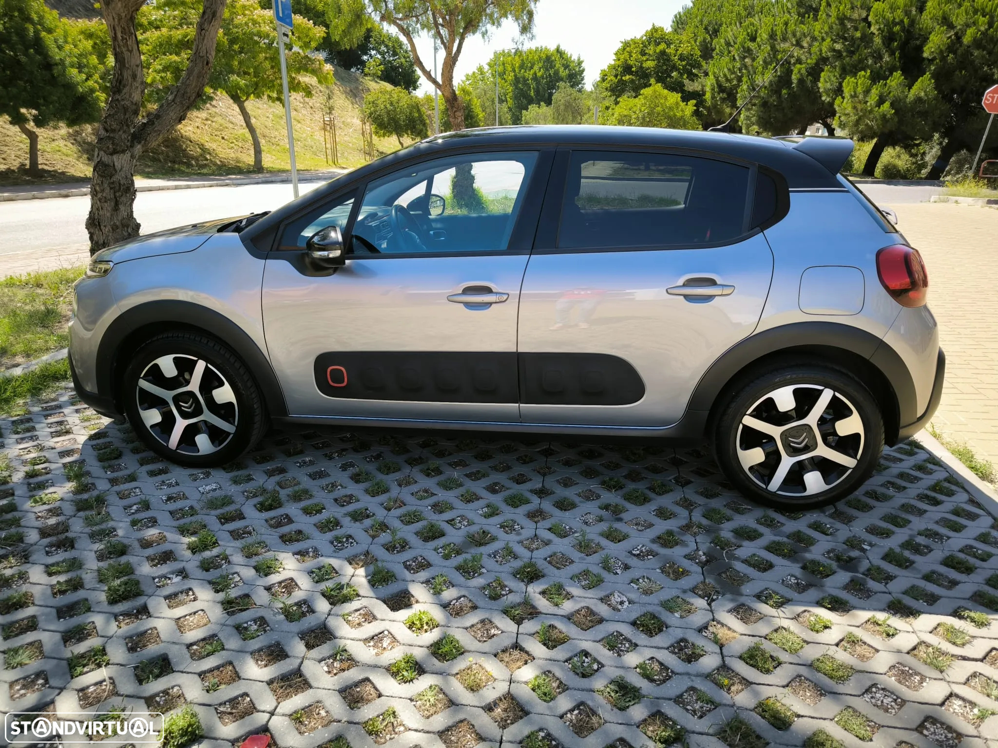 Citroën C3 1.5 BlueHDi Shine - 15