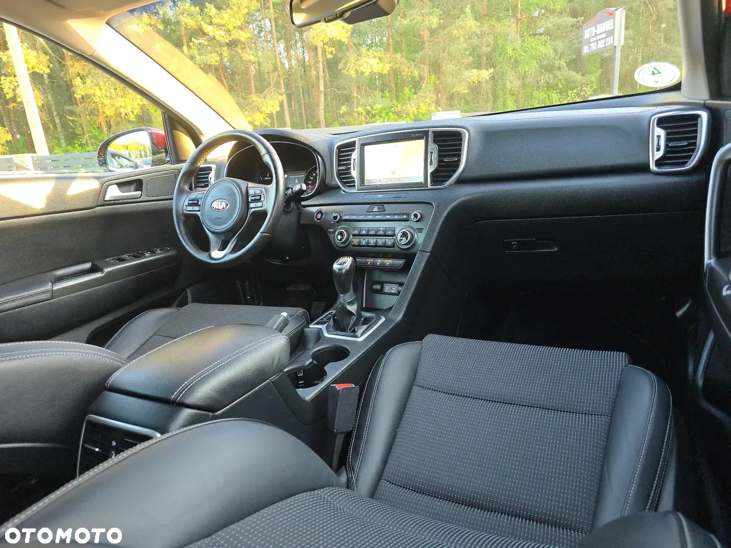 Kia Sportage 2,0 CRDI 2WD ISG Spirit - 20