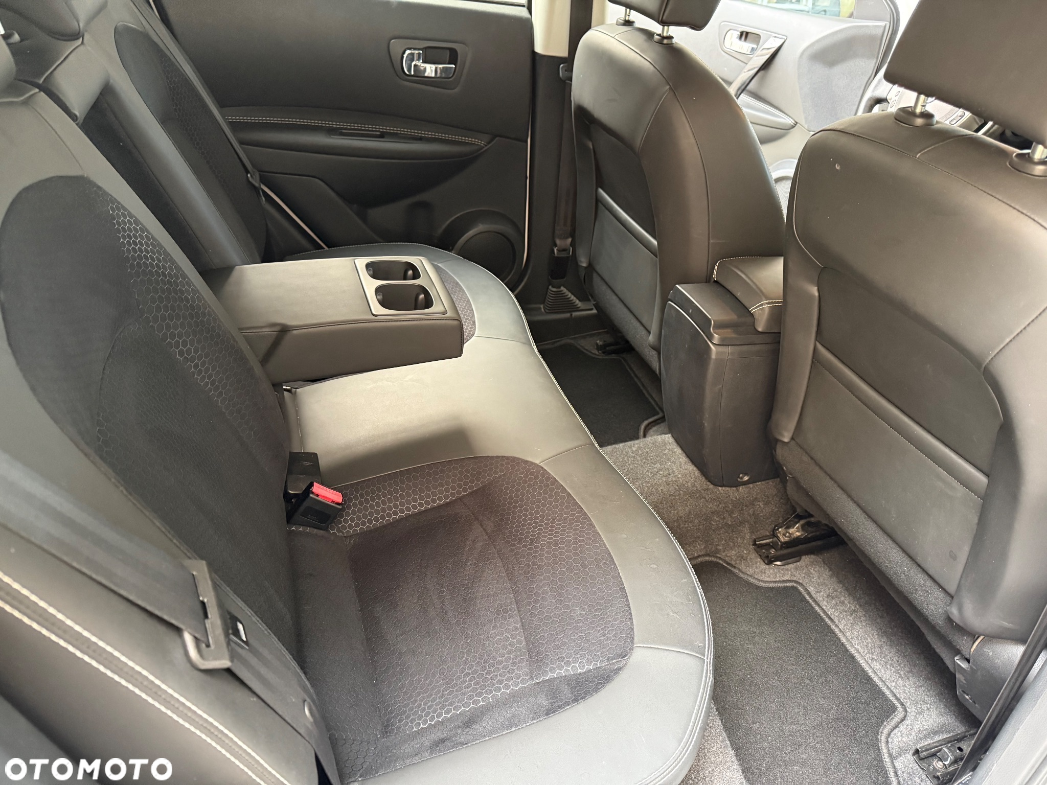 Nissan Qashqai 1.6 dCi 360 S&S - 9