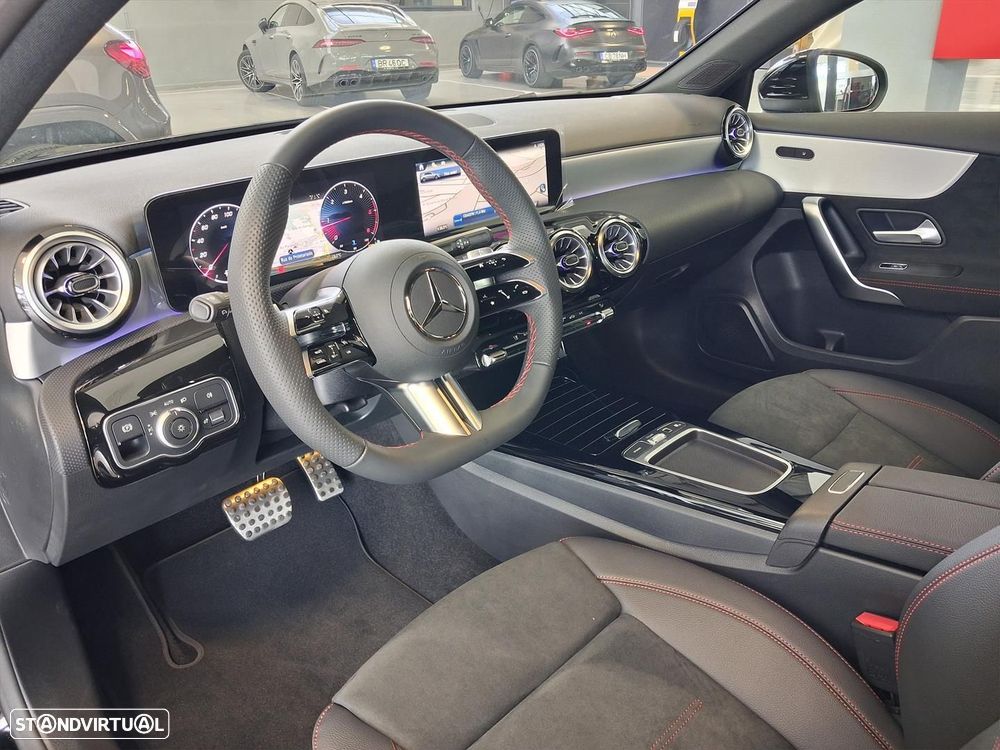 Mercedes-Benz A 180 - 11