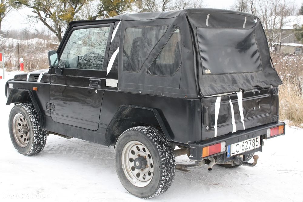 Suzuki Samurai 1.3 JX Canvas Top - 10