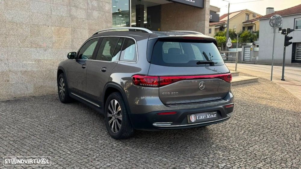 Mercedes-Benz EQB 250 Progressive - 9