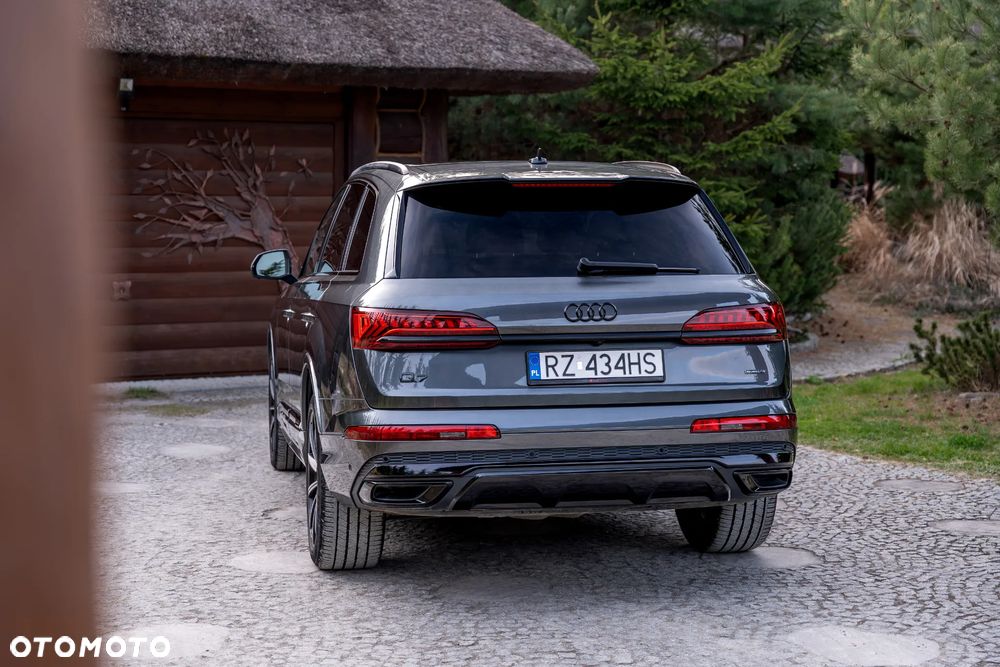 Audi Q7 55 TFSI quattro tiptronic S line - 12