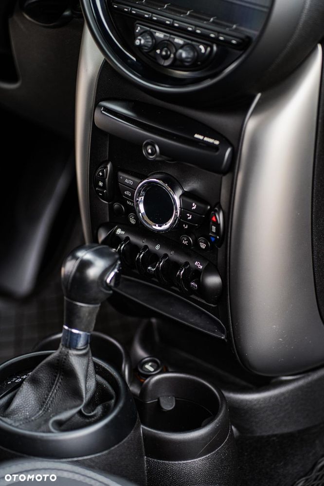 MINI Cooper - 16