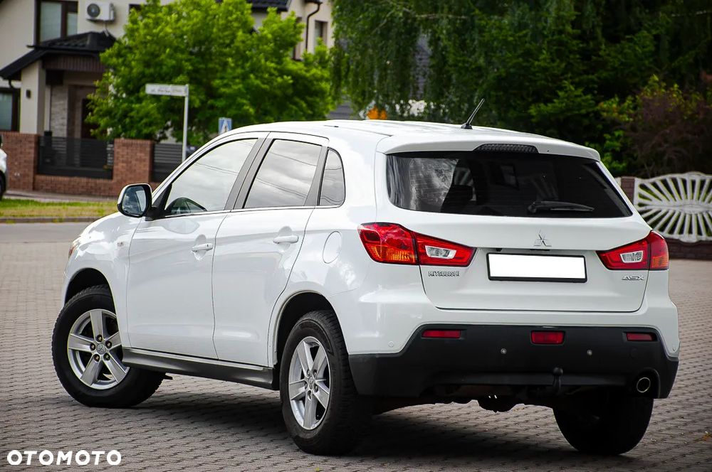 Mitsubishi ASX 1.8 DI-D 2WD Intense - 14