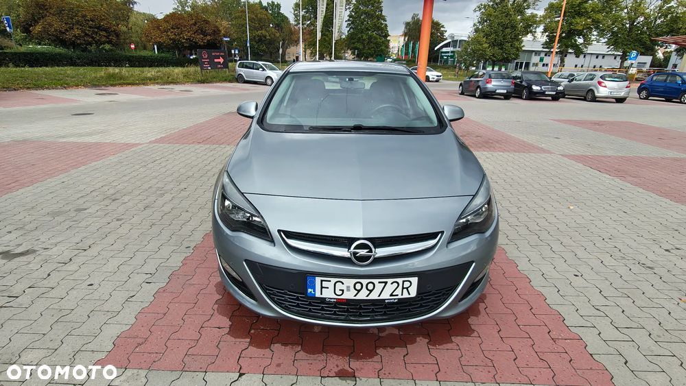 Opel Astra 1.6 Enjoy - 2