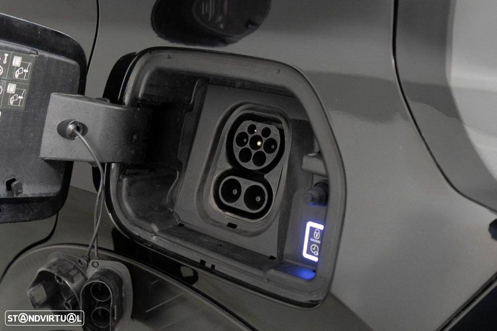 Citroën e-C3 44 kWh Autonomia Conforto Max - 18