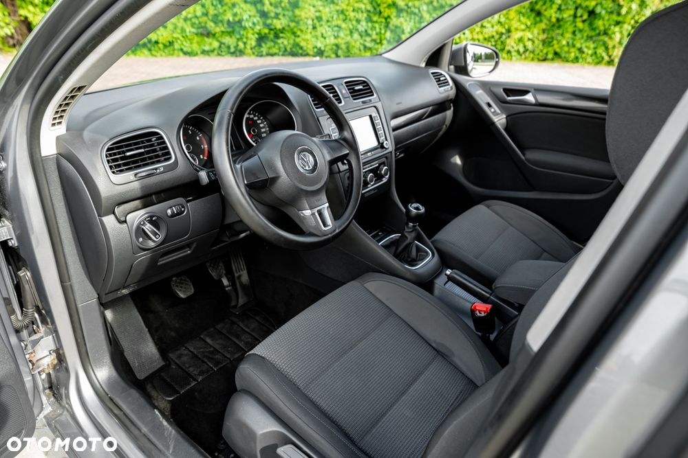 Volkswagen Golf 1.6 Edition - 16