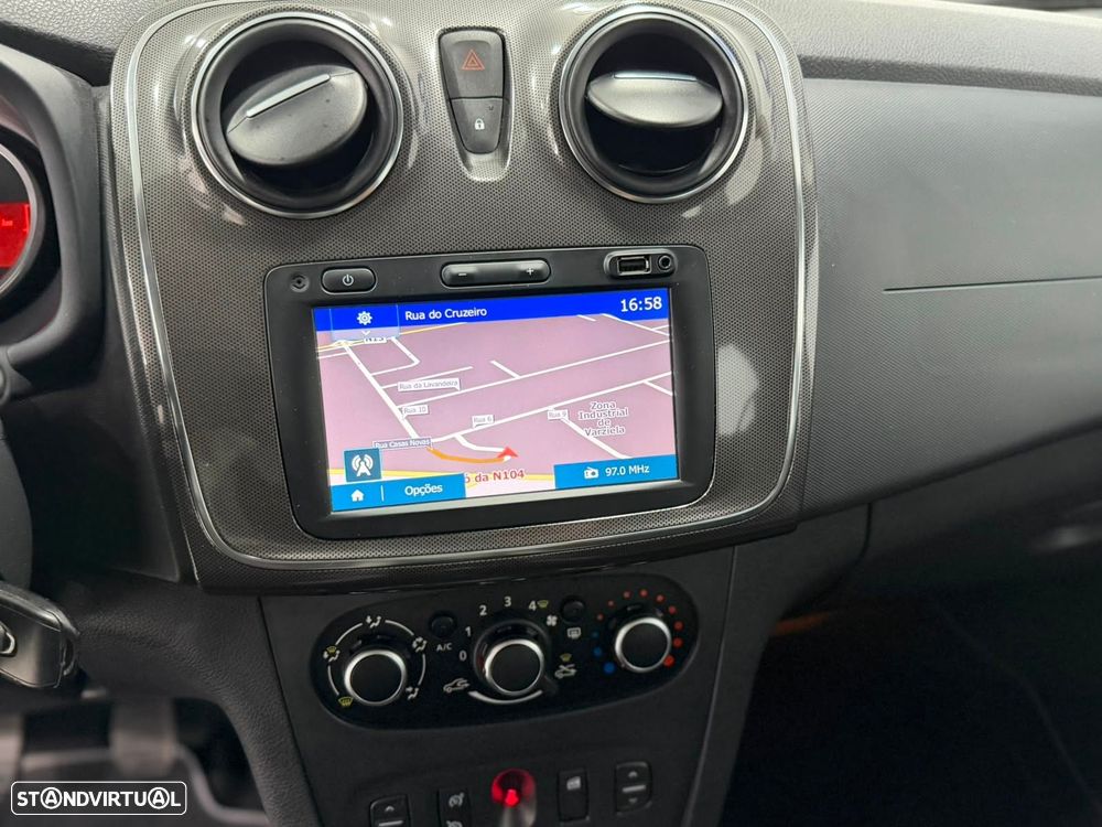 Dacia Sandero 0.9 TCe Stepway - 10