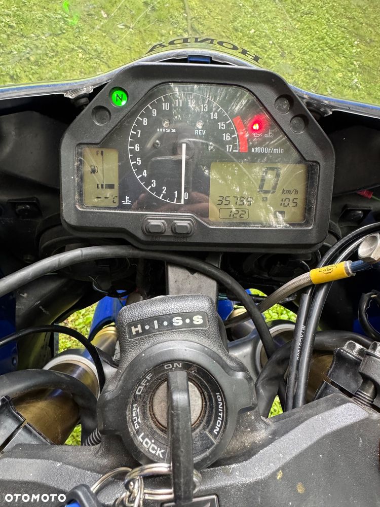 Honda CBR - 6