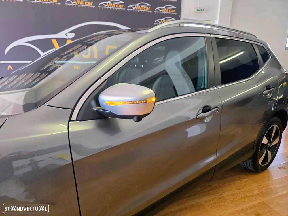 Nissan Qashqai 1.5 dCi N-Vision RS - 20