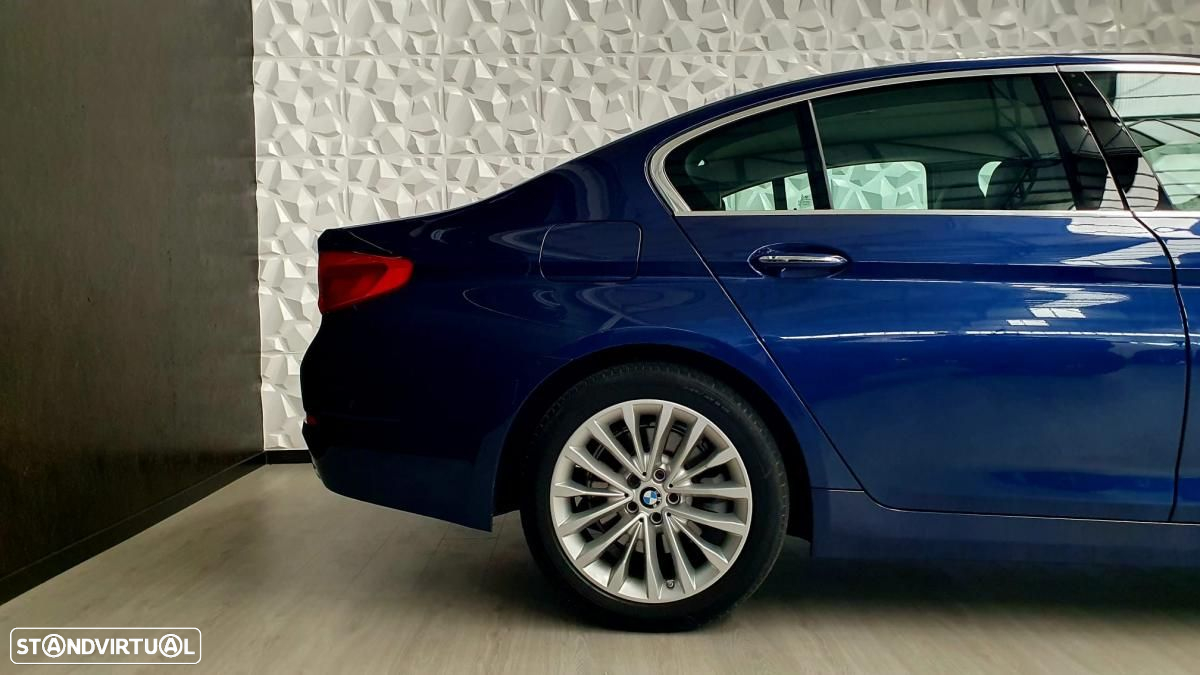 BMW 520 d Line Luxury Auto - 6