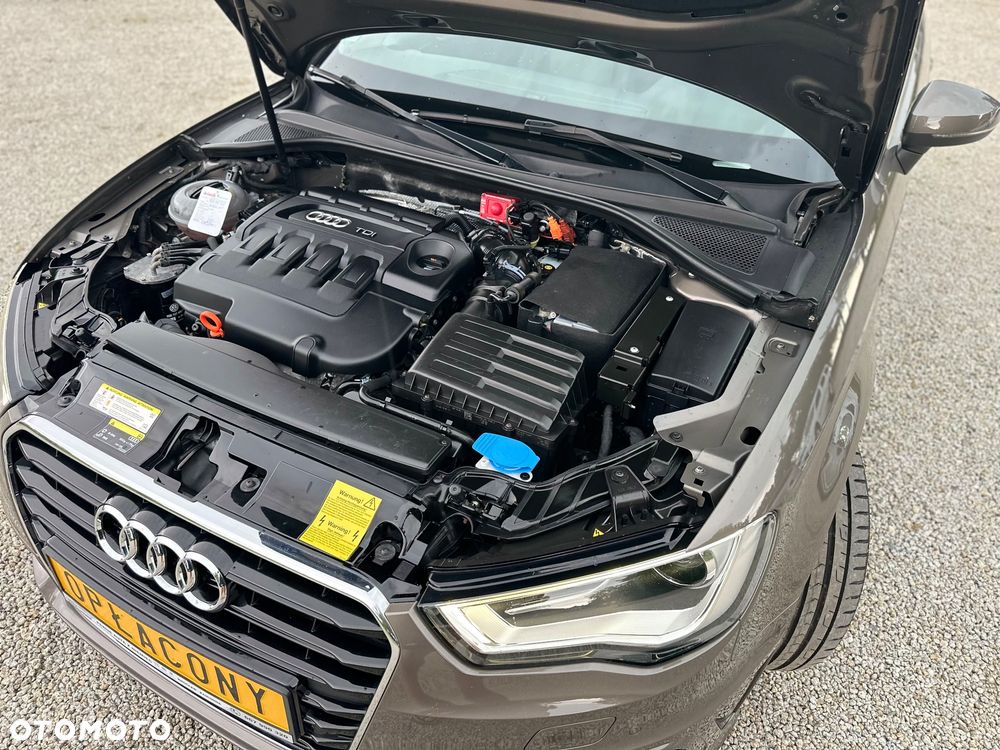 Audi A3 Sportback 2.0 TDI S line Sportpaket - 30