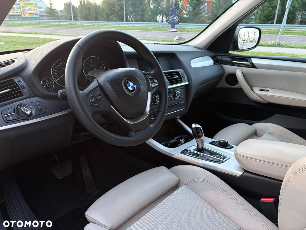 BMW X3 xDrive20d - 11