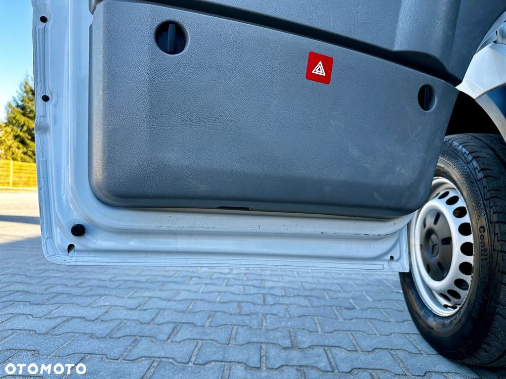 Mercedes-Benz Sprinter 313 - 20