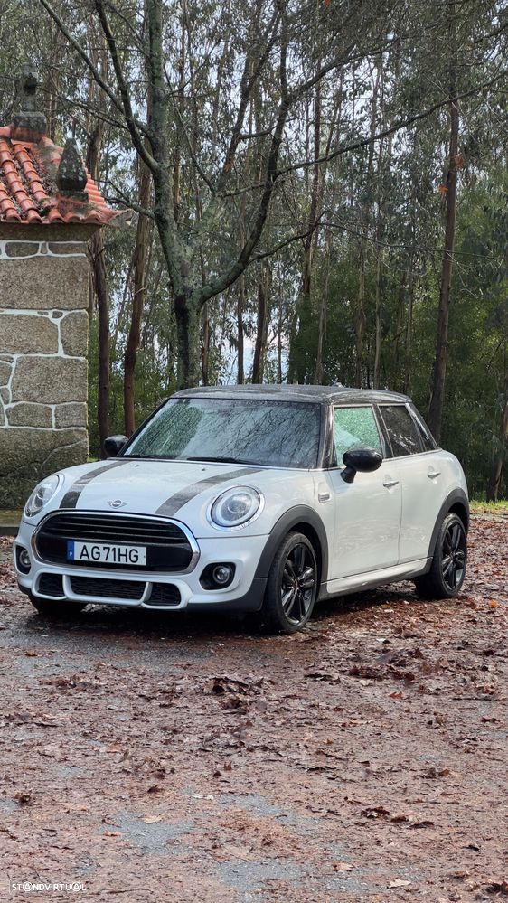 MINI 5 Portas Cooper Premium Plus JCW Auto - 1