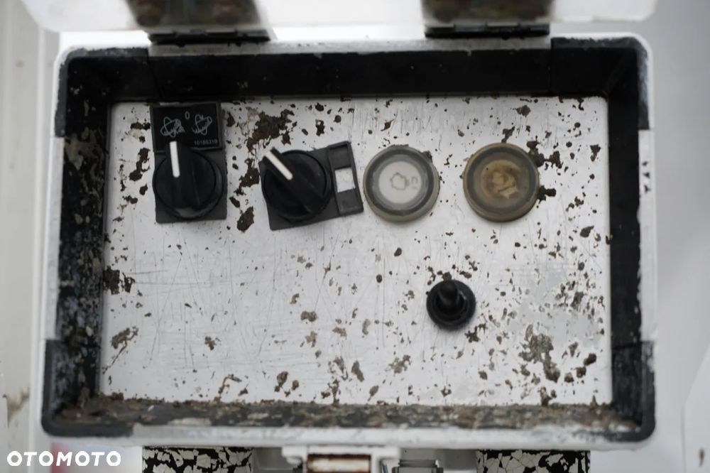 Renault C 380 / 8X4 / BETONOMIESZARKA / GRUSZKA / SCHWING STETTER  9 M3 / EURO 6 - 18