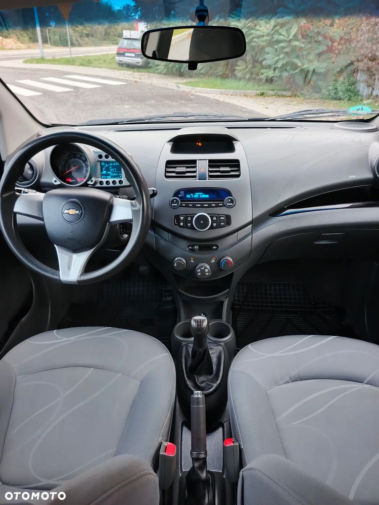 Chevrolet Spark - 11