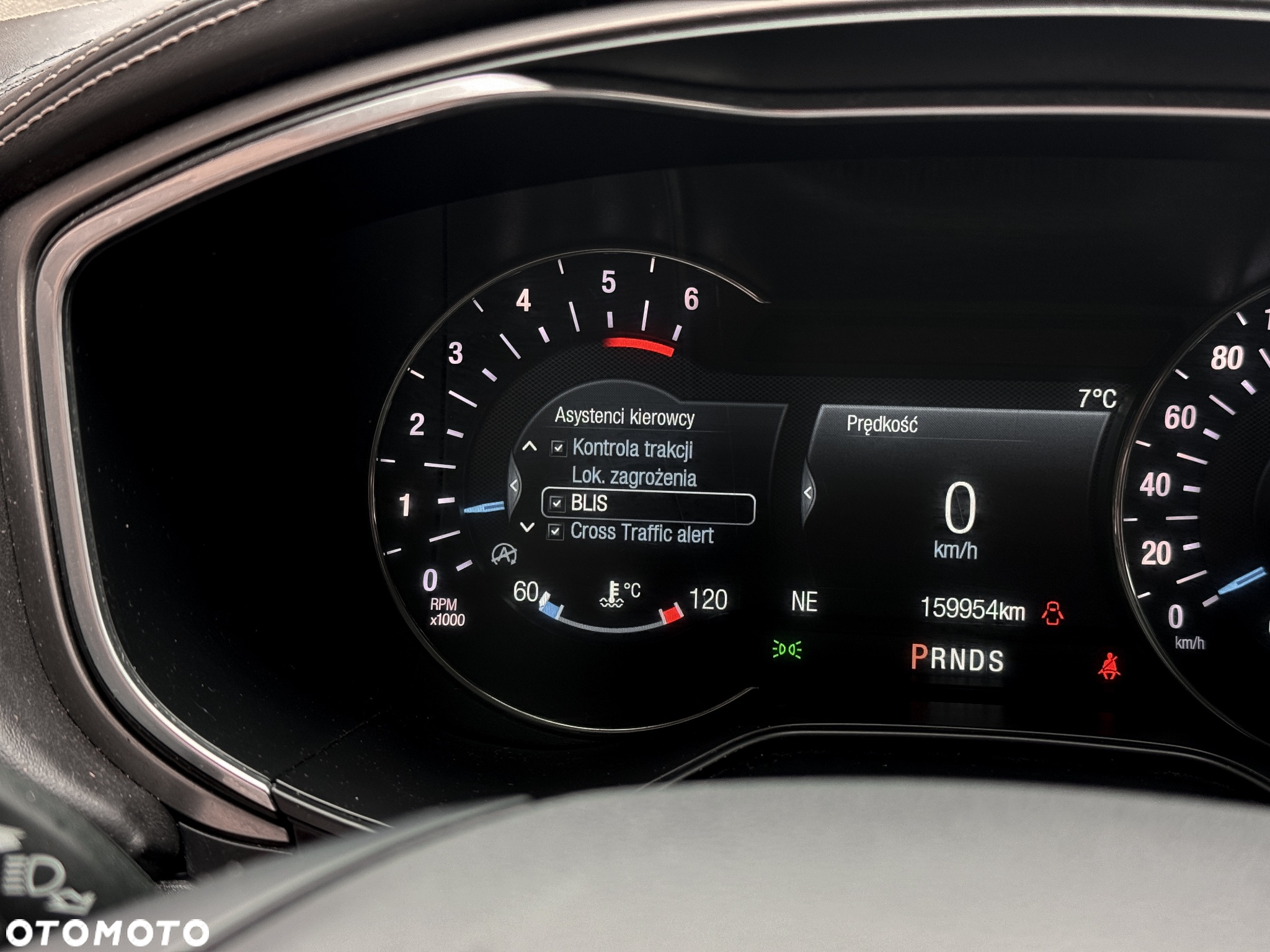 Ford Mondeo 2.0 EcoBlue Vignale - 28