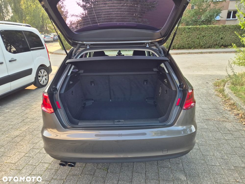 Audi A3 1.4 TFSI Attraction - 9