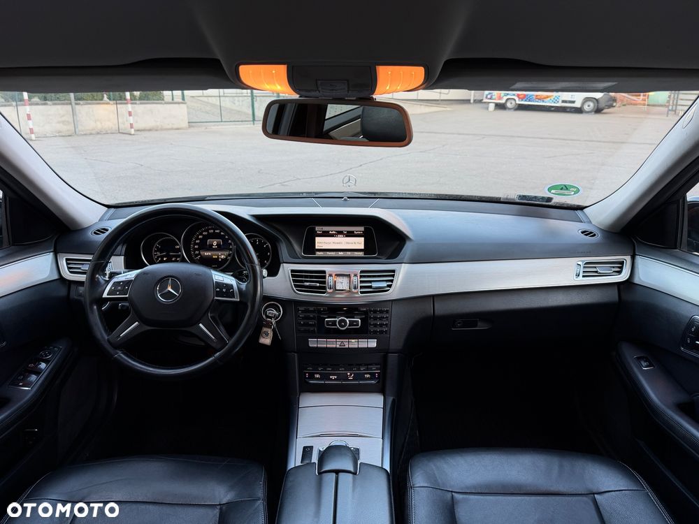 Mercedes-Benz Klasa E 220 BlueTEC 9G-TRONIC Avantgarde - 19