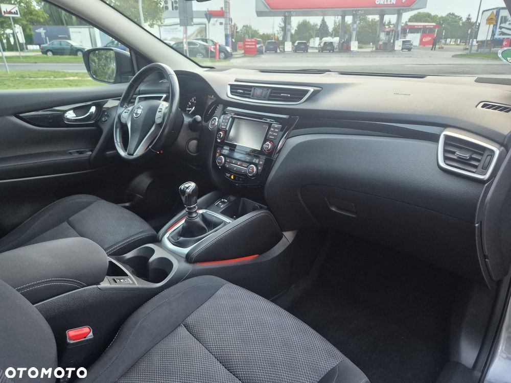 Nissan Qashqai 1.2 DIG-T 360 - 29