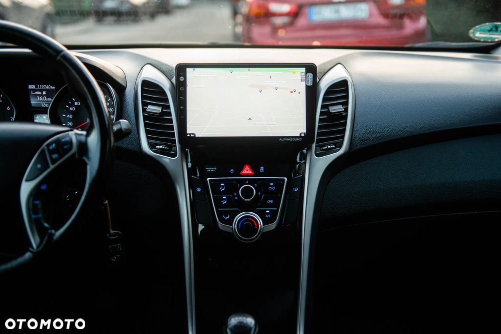 Hyundai i30 1.4 Premium - 32