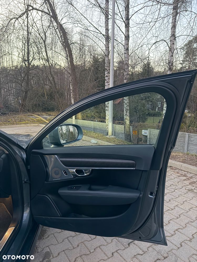 Volvo V90 Cross Country T6 AWD - 21