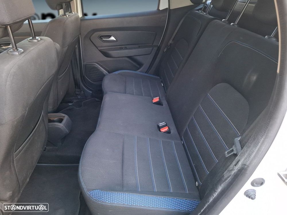 Dacia Duster 1.3 TCe SL Adventure - 14