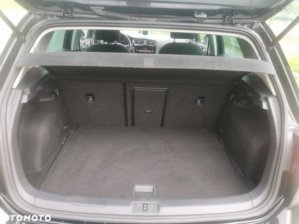 Volkswagen Golf 1.0 TSI IQ Drive - 11