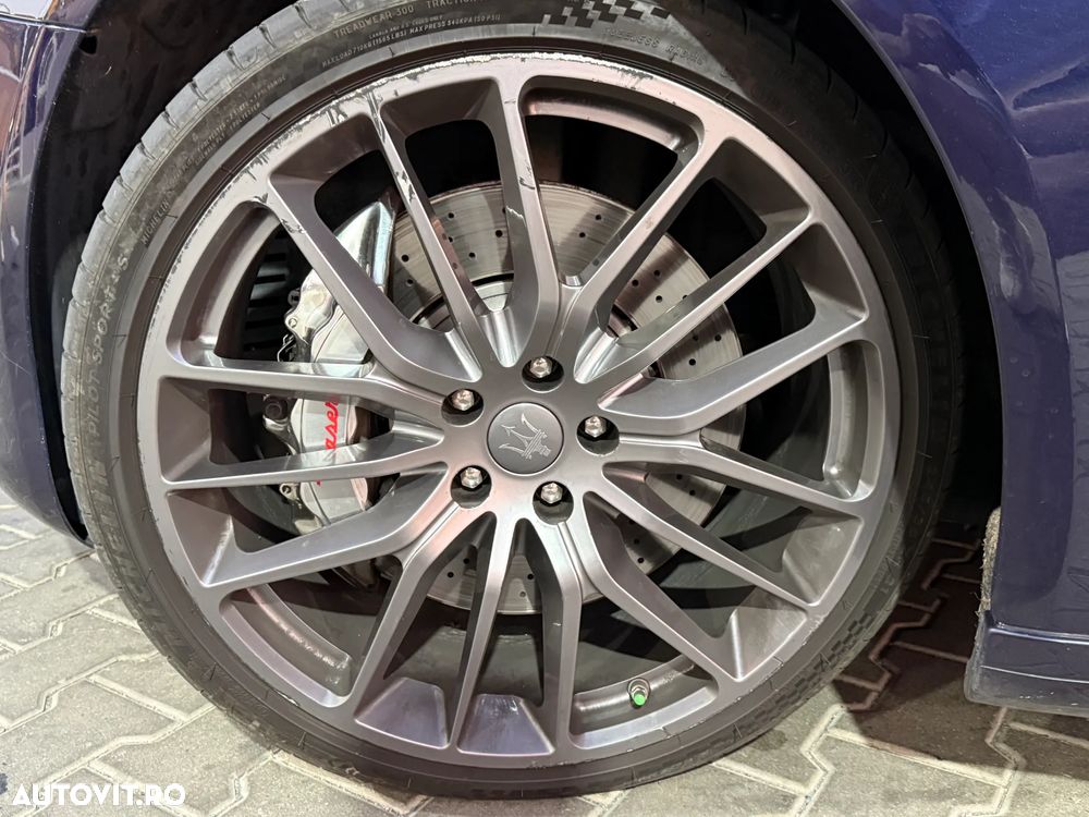 Maserati Quattroporte GranLusso GTS - 10