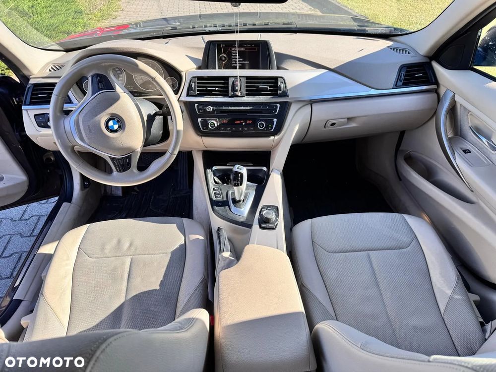 BMW Seria 3 - 25