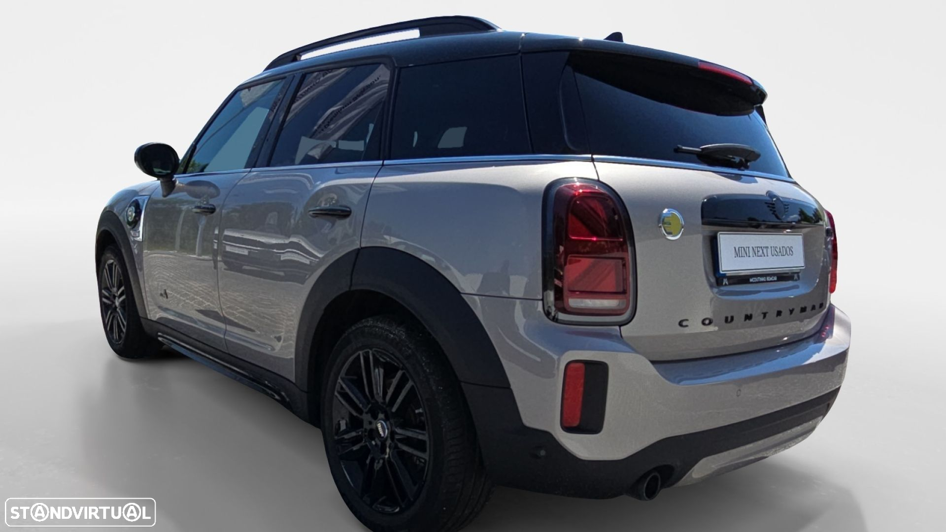 MINI Countryman Cooper SE Premium Classic Auto - 4