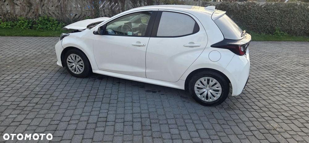Toyota Yaris 1.0 Comfort - 4