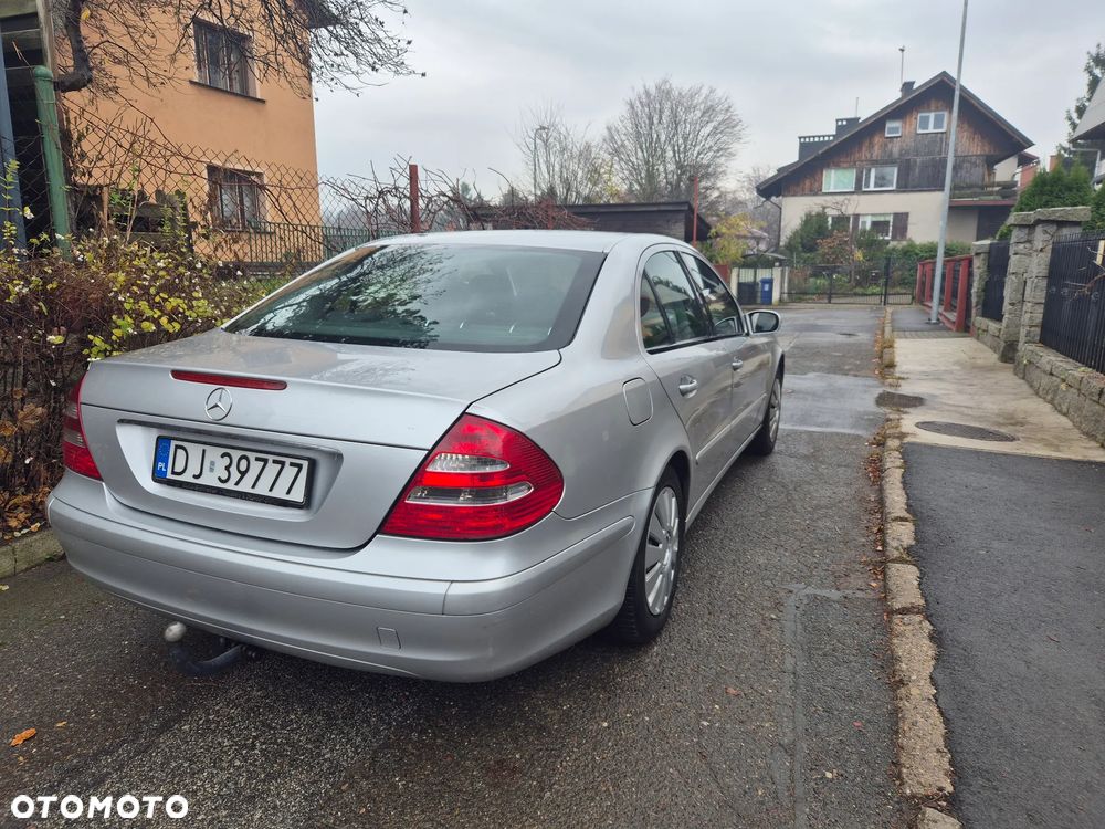Mercedes-Benz Klasa E - 3