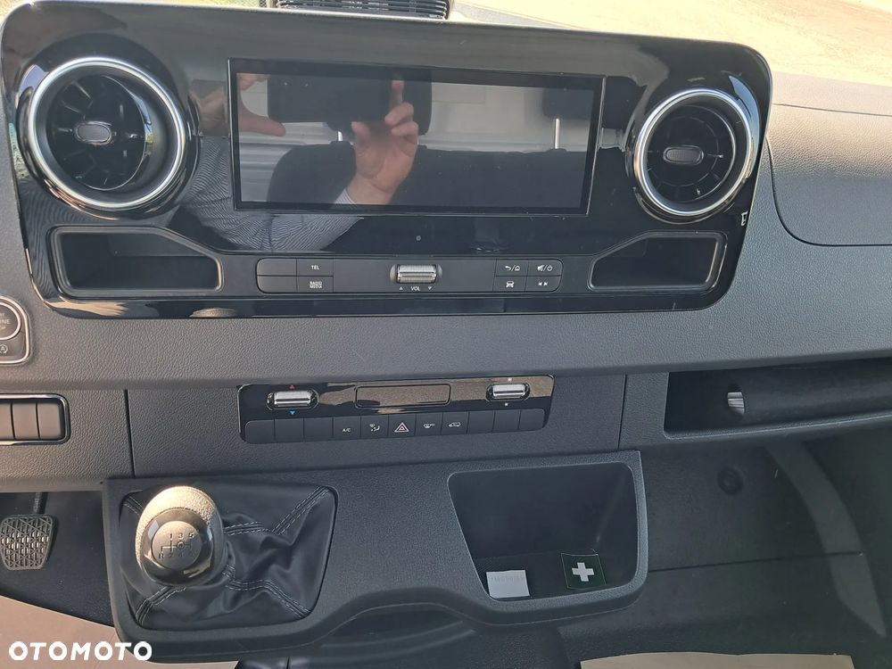 Mercedes-Benz Sprinter 317 CDI Podwozie PRO skrzynia 4900x2030mm - 11