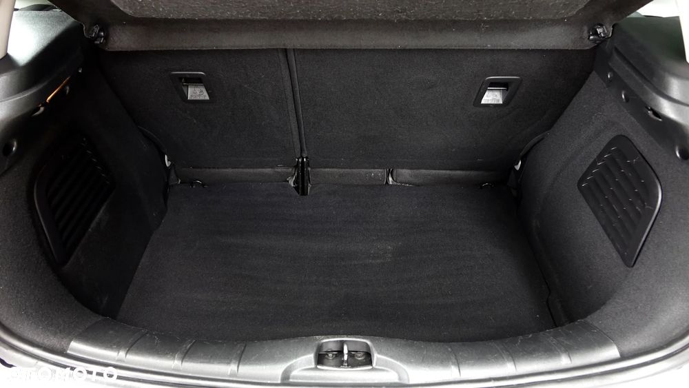 Citroën C3 VTi 95 Business Class - 31