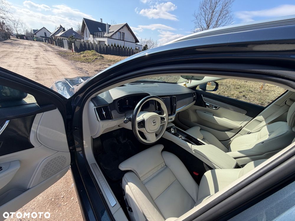 Volvo V90 Cross Country B5 D AWD Ultimate - 11