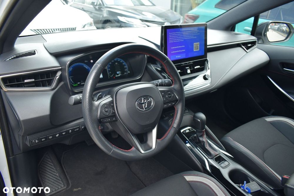 Toyota Corolla - 12