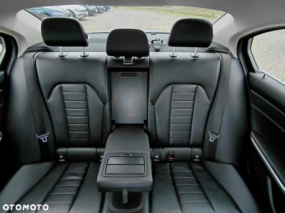 BMW Seria 3 320d xDrive Luxury Line sport - 30