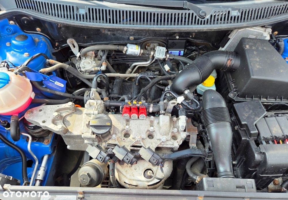 Volkswagen Polo - 15