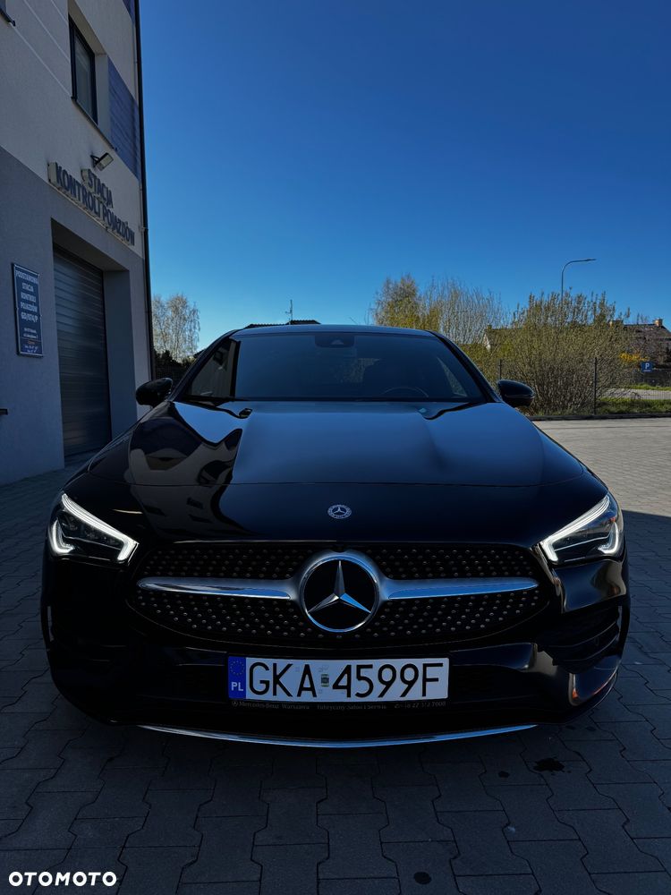 Mercedes-Benz CLA 220 4-Matic AMG Line 7G-DCT - 2