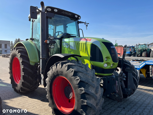 Claas Arion 640