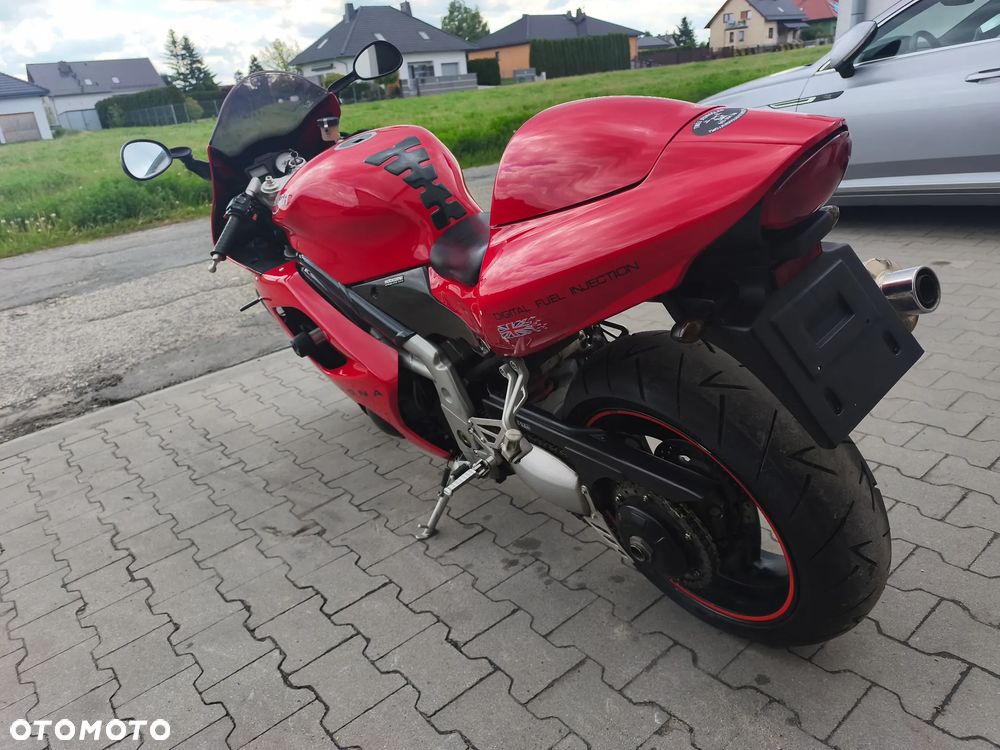 Triumph Daytona - 7