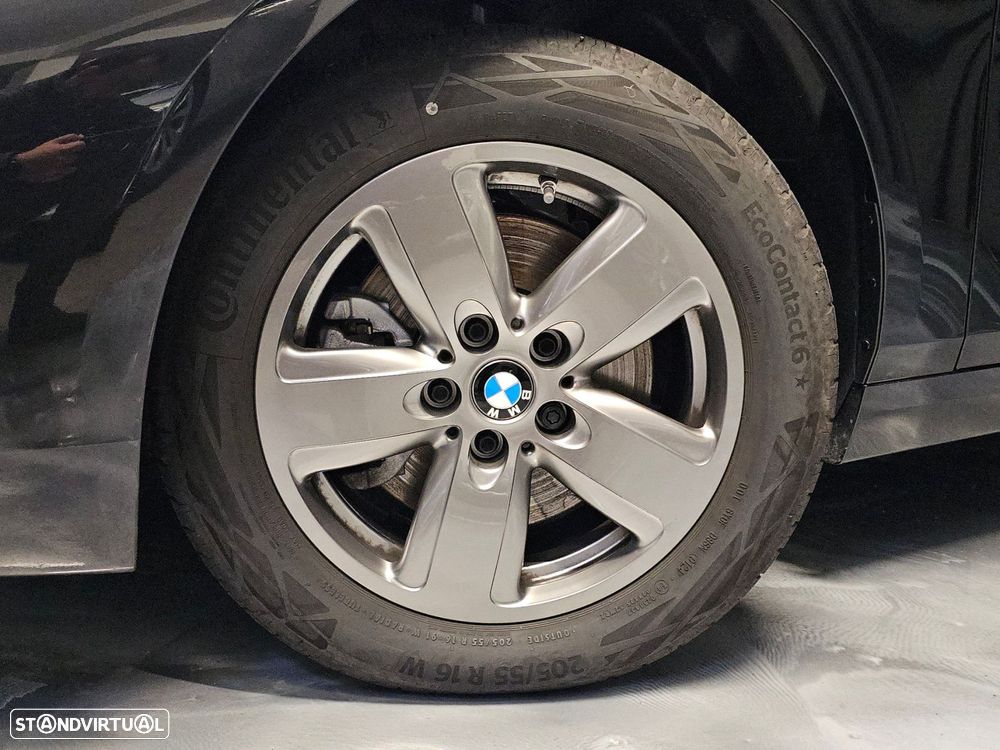 BMW 116 i Advantage - 32