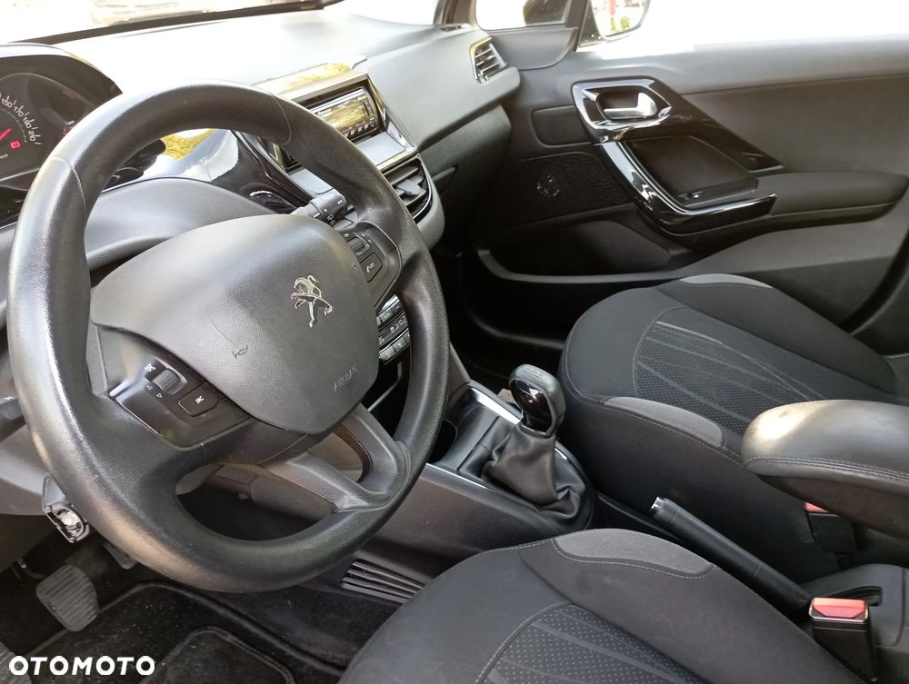 Peugeot 208 1.4 VTi Active - 3