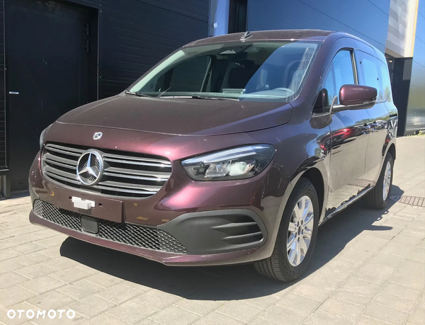Mercedes-Benz Klasa T 160 d