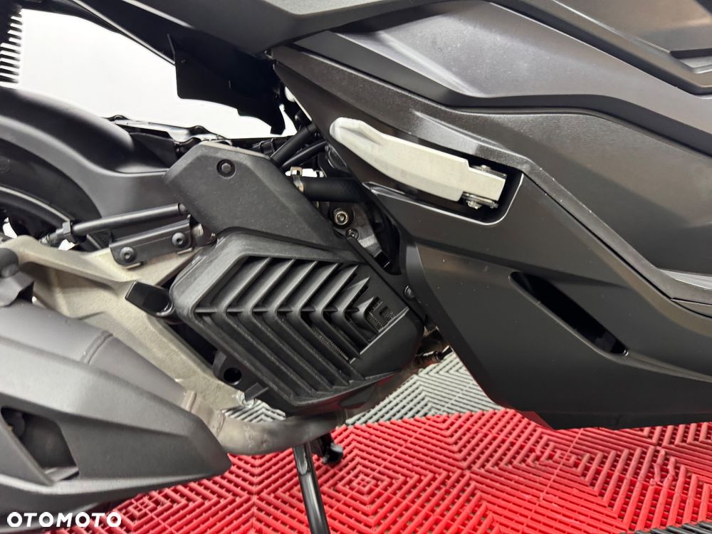 Honda NSS - 35